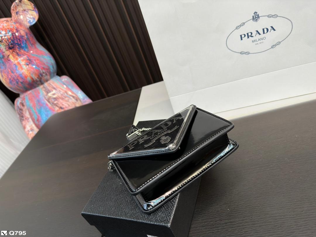 Replica Prada Bag 16*12CM