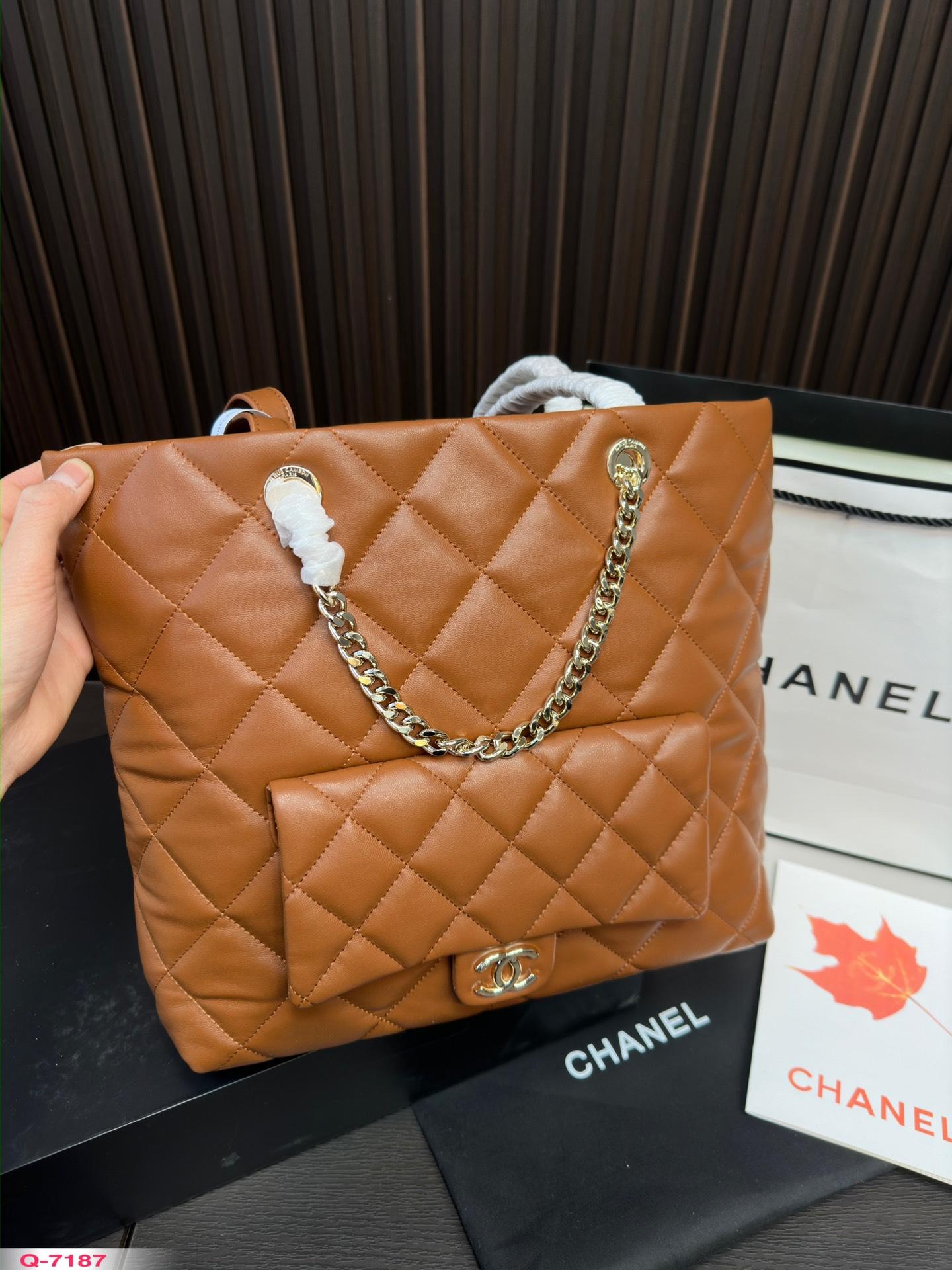 Replica Chanel Bag 33*31CM