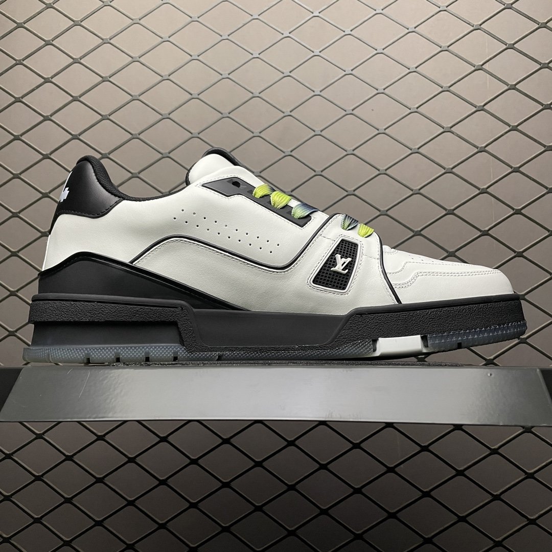 Replica Louis Vuitton Shoe Louis Vuitton Trail Sneaker LV _01689