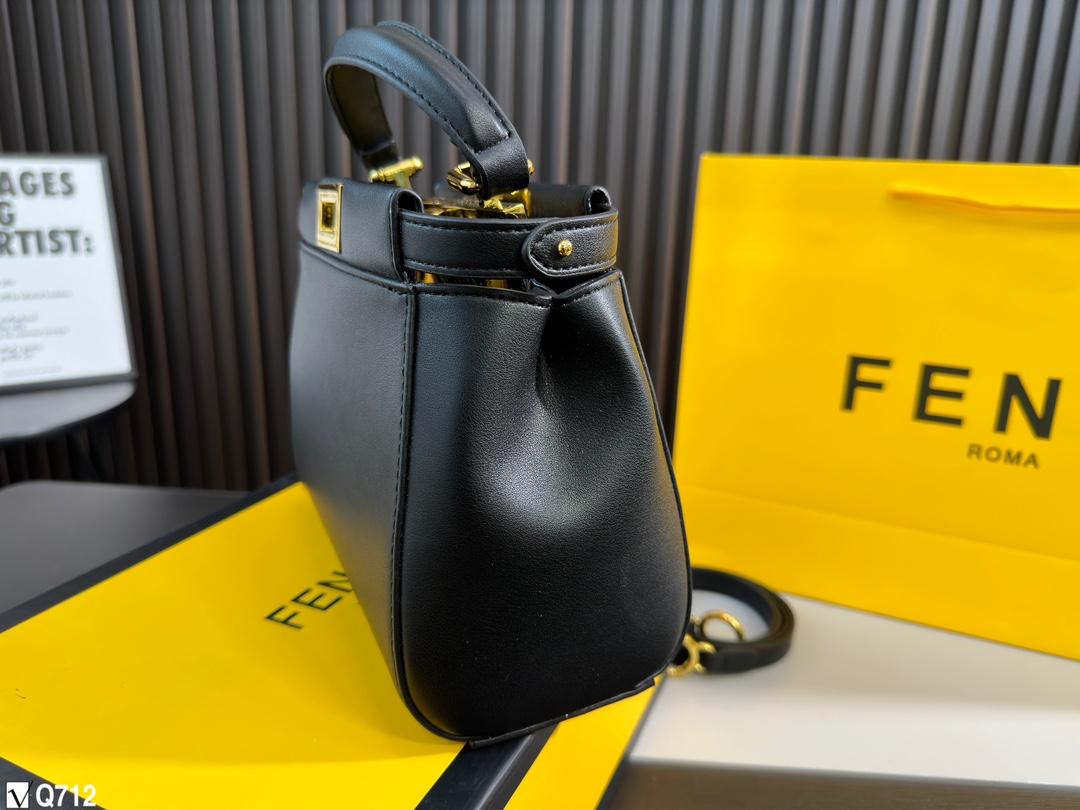 Replica Fendi Bag 20*19CM