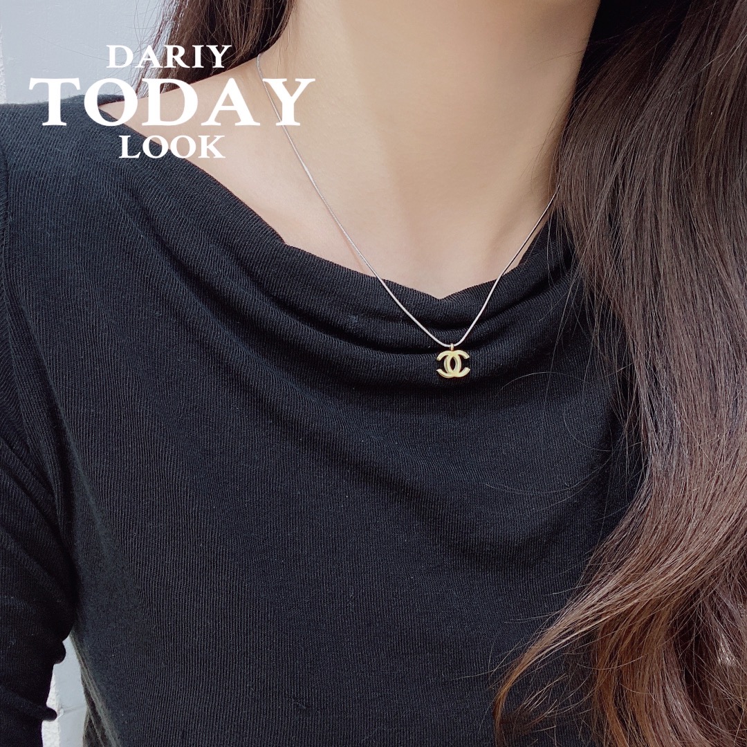 Replica CHANEL Necklace