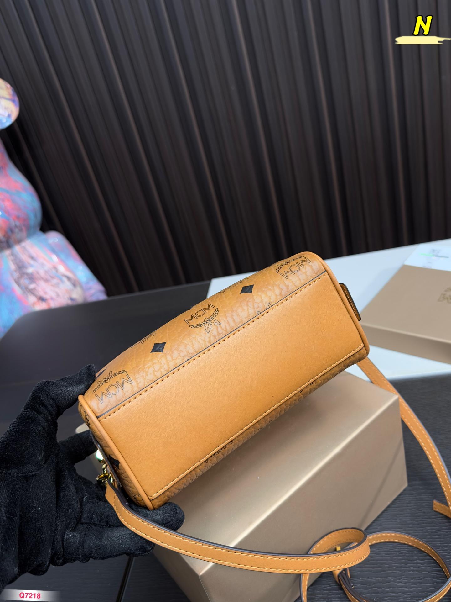 Replica MCM Bag 18*10CM