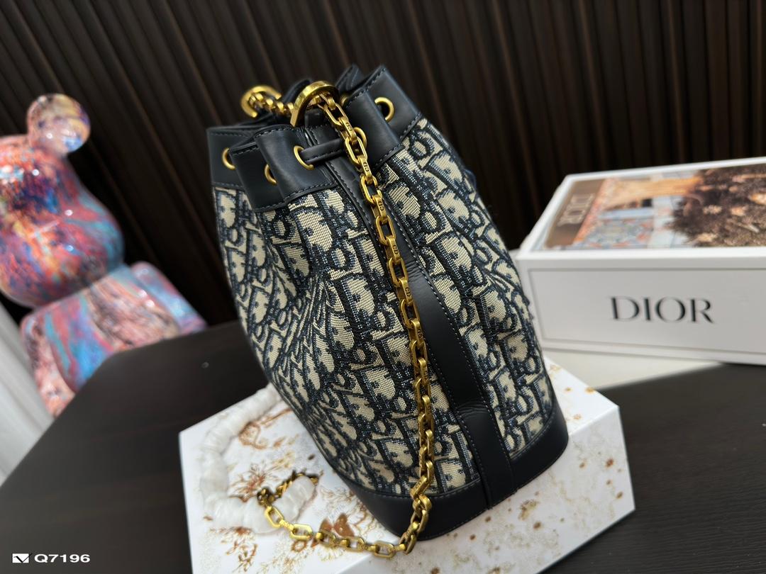 Replica Dior Bag  19*16CM/22*24CM