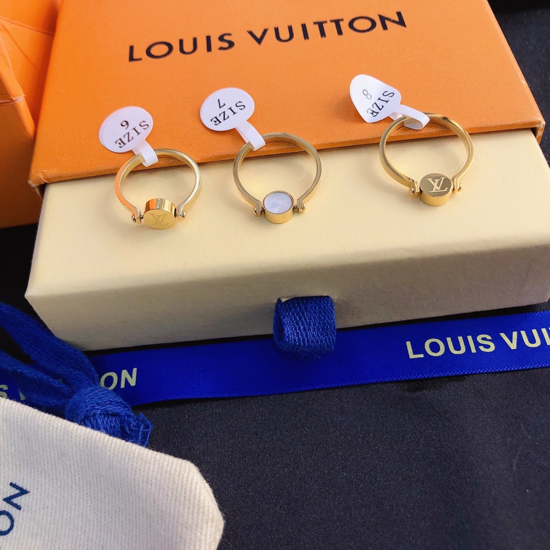 Replica LOUIS VUITTON Ring