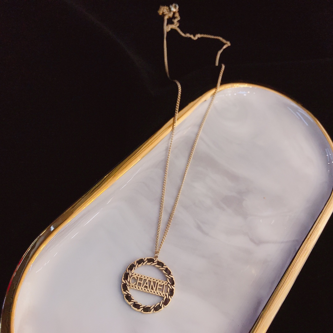 Replica CHANEL Necklace