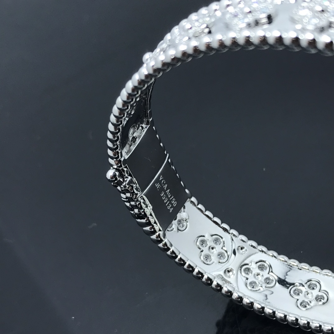 Replica VanCleef Arpels Bangle