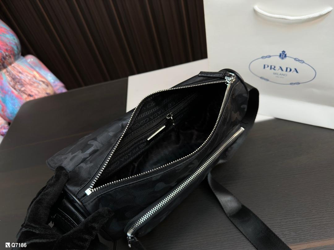 Replica Prada Bag 22*30CM