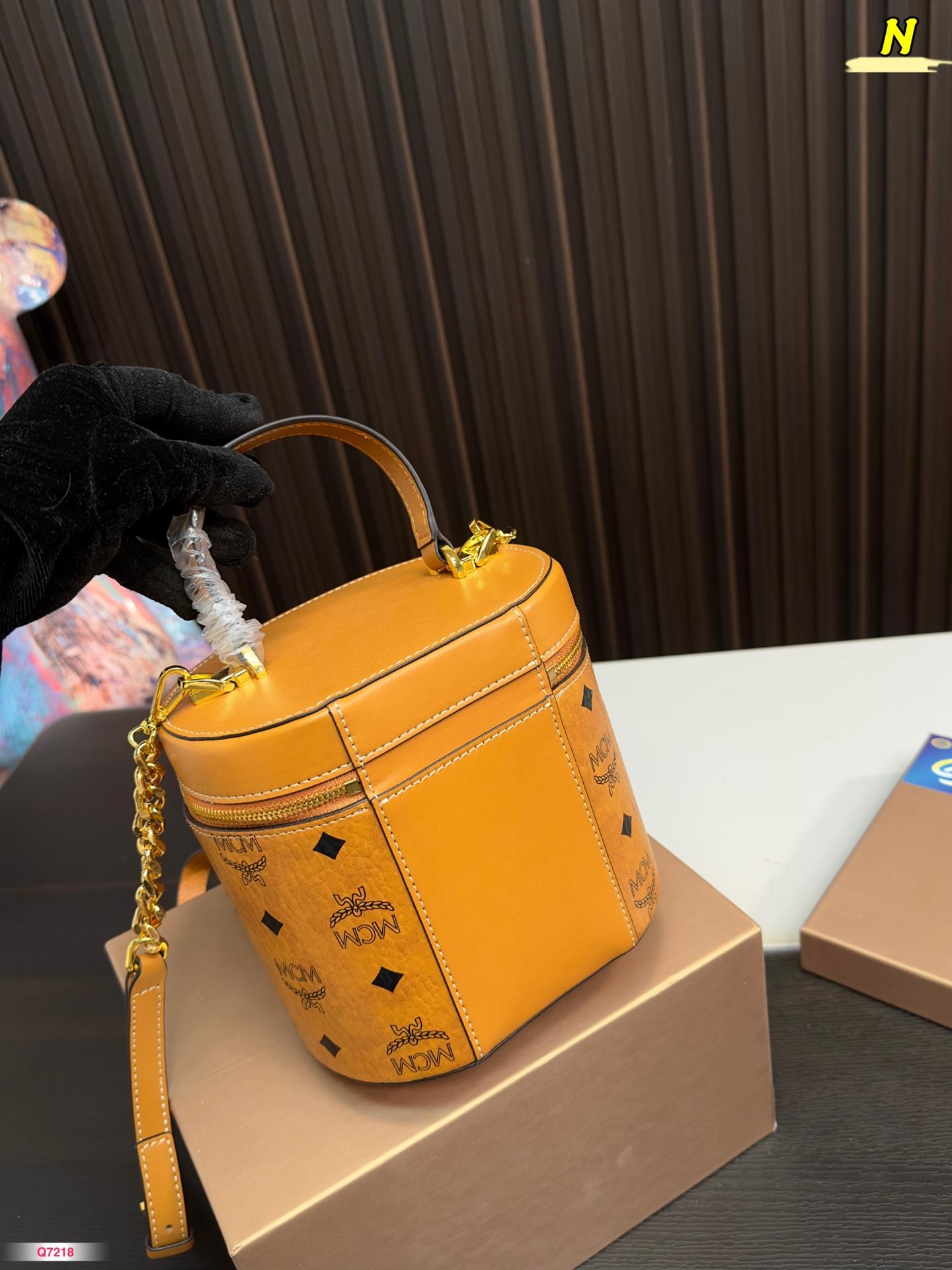 Replica MCM Bag 15*16CM