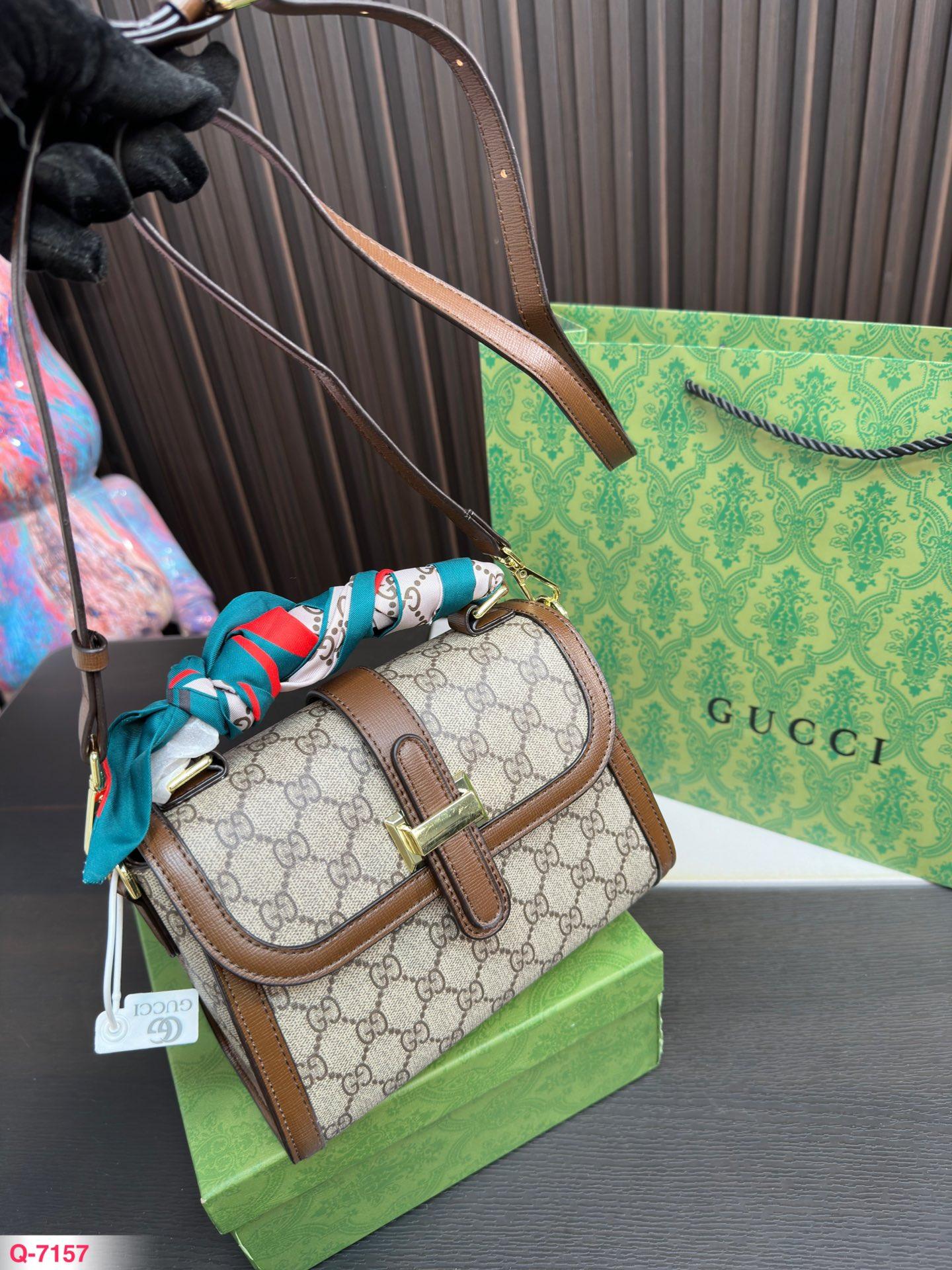 Replica Gucci Bag 20*15CM