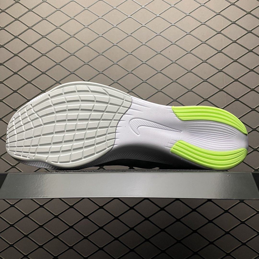 Replica Nike Shoe Nike Zoom Fly 4 CT2392-100 _02541