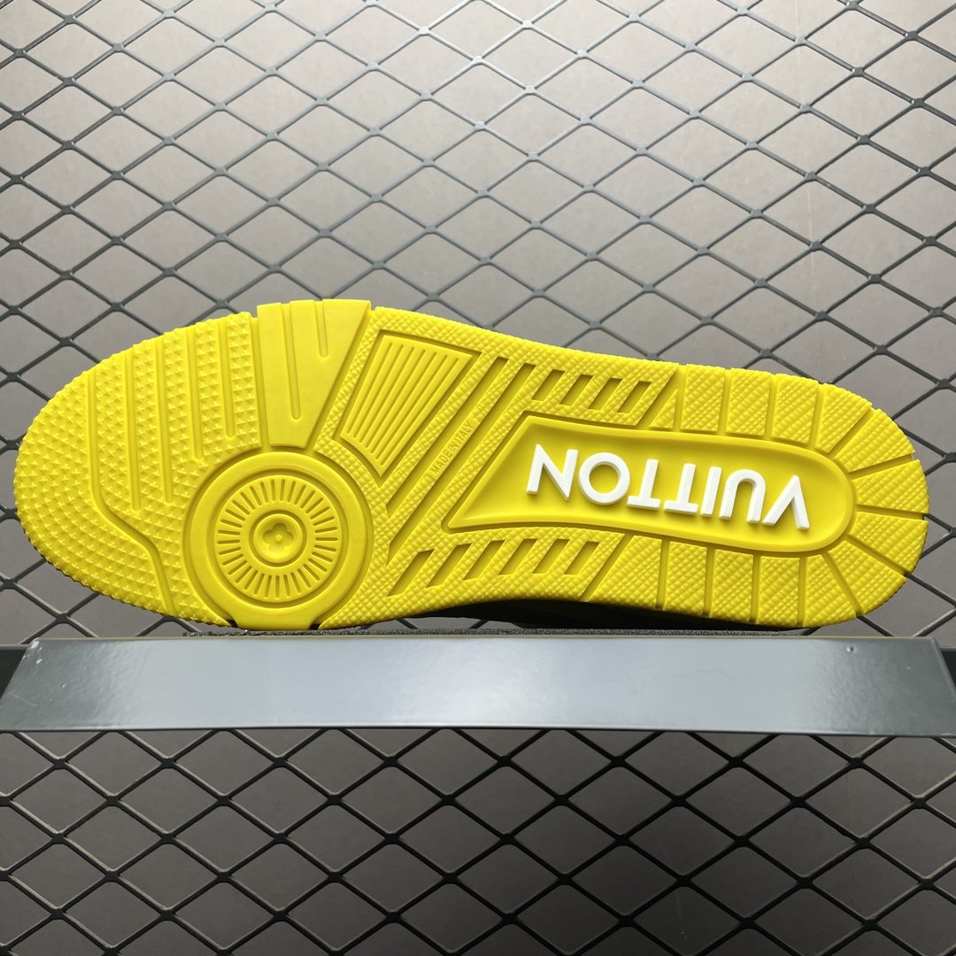 Replica Louis Vuitton Shoe Louis Vuitton LV Trainer Size 38-46 Yellow