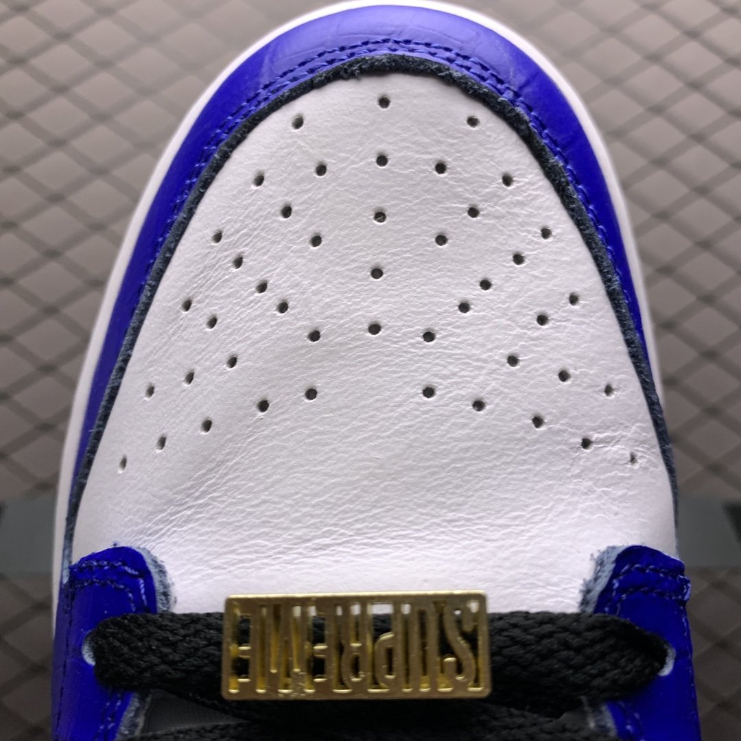 Replica Nike Dunk SB Shoe Supreme x Nike SB Dunk Low SUP DH3228-100 36-47.5