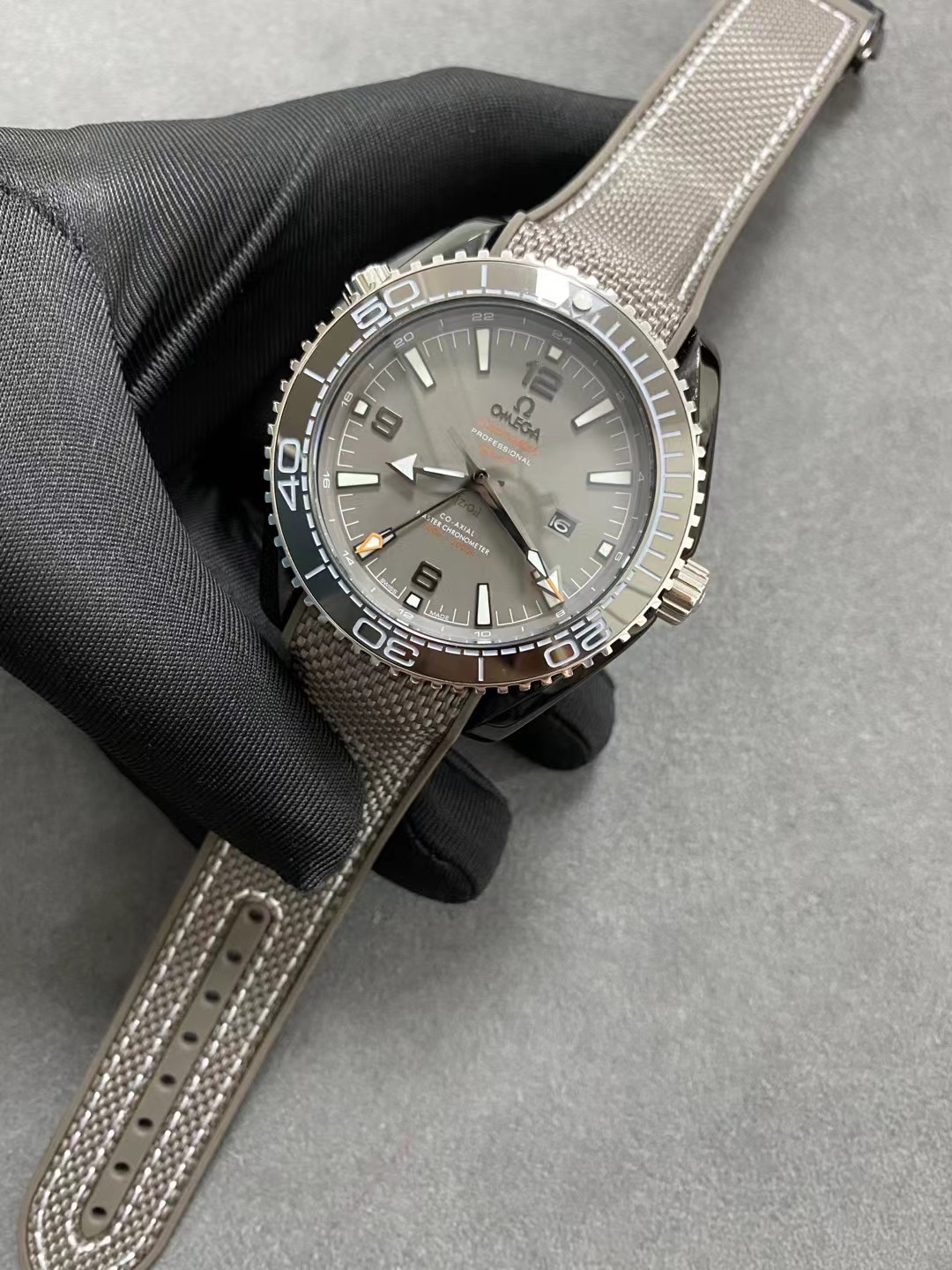 Replica Omega 904l Stainless Steel Automatic Machine Watch 44MM