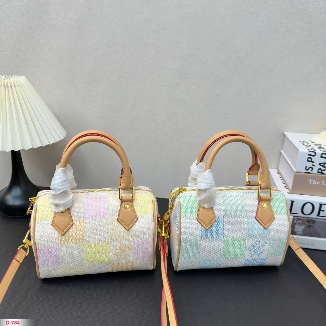 Replica Louis Vuitton Bag 20*14CM