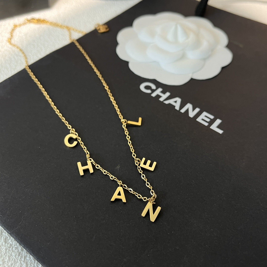 Replica CHANEL Necklace