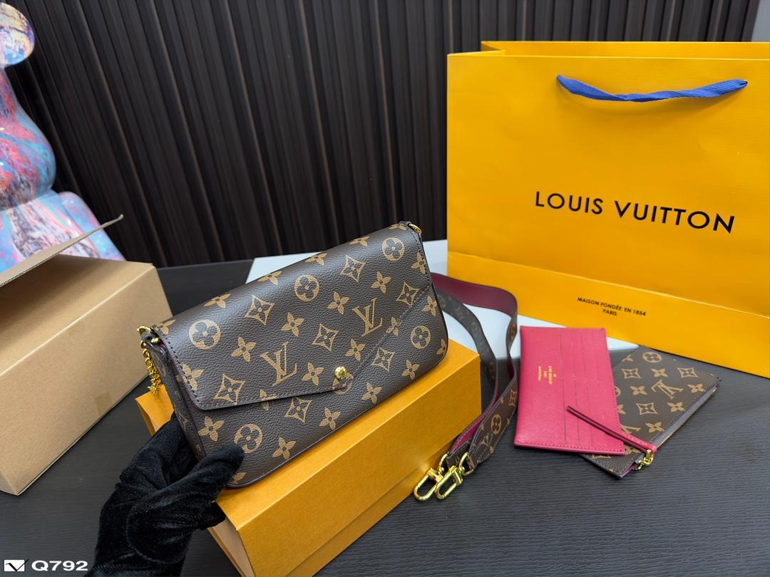 Replica Louis Vuitton Bag 12*21CM