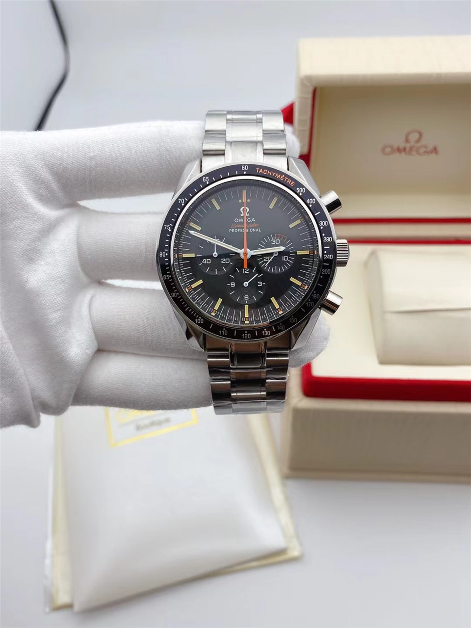 Replica OMEGA Speedmaster 904l Stainless Steel Quartzl Watch 44MM