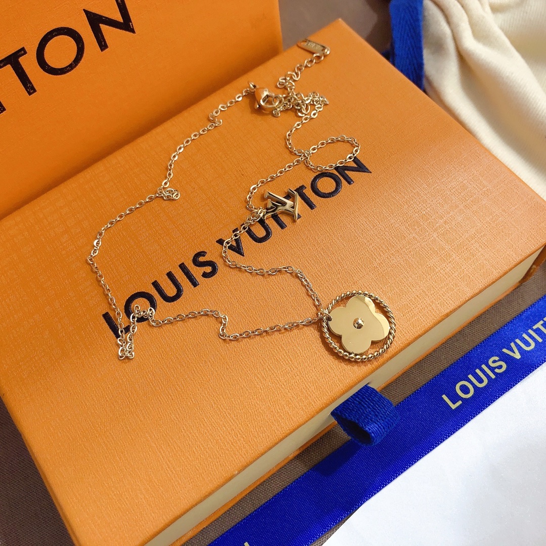 Replica LOUIS VUITTON Necklace