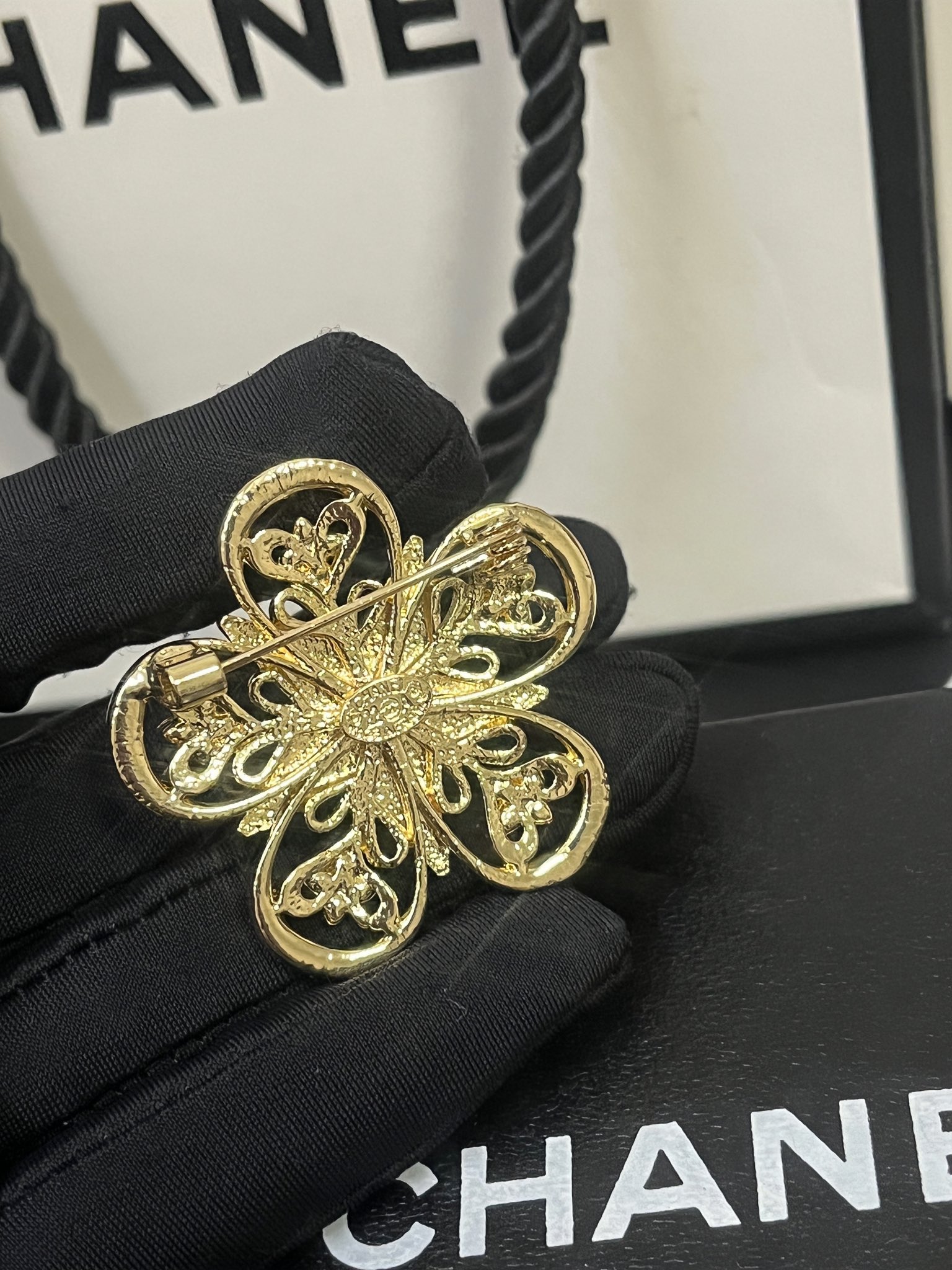 Replica CHANEL Brooch