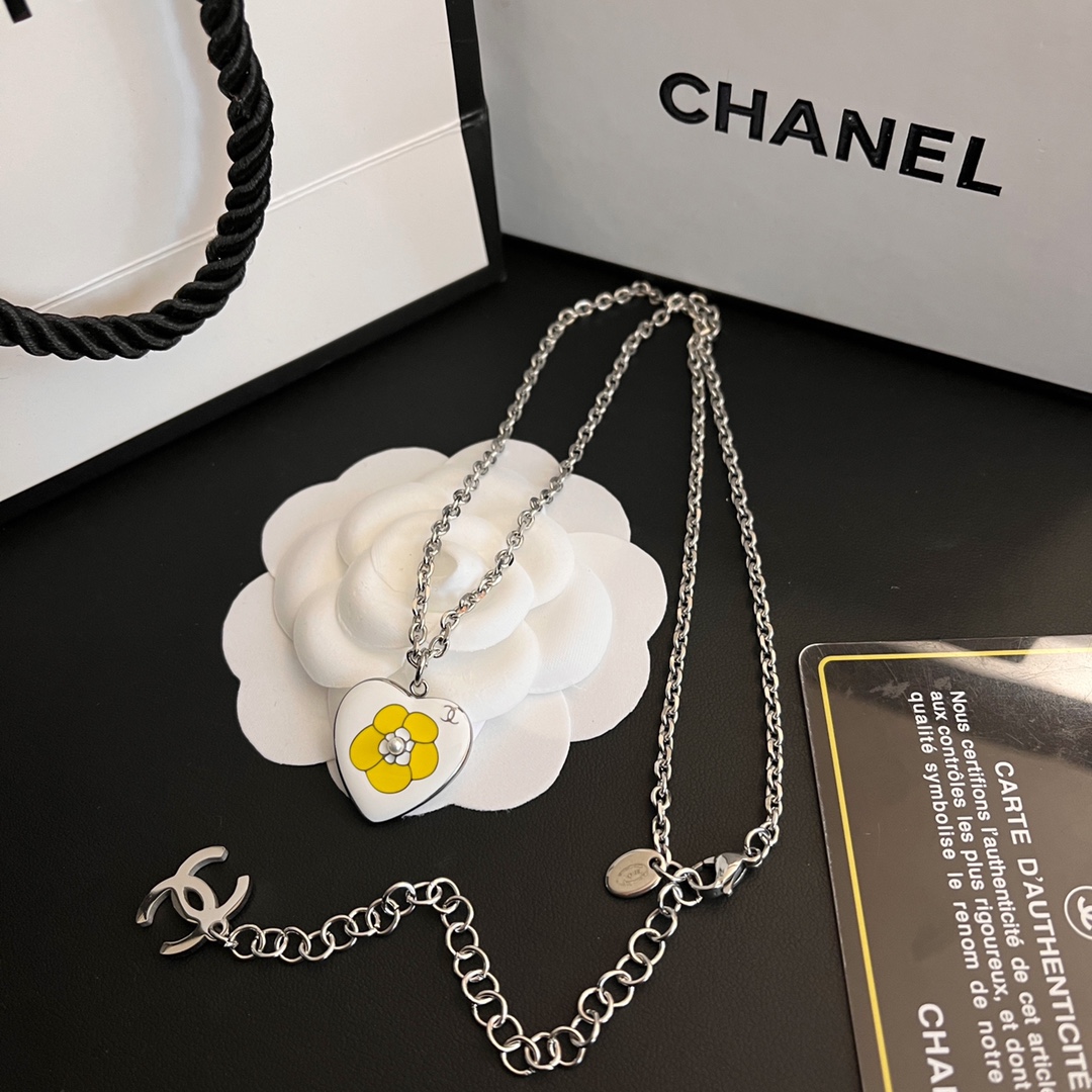Replica CHANEL Necklace
