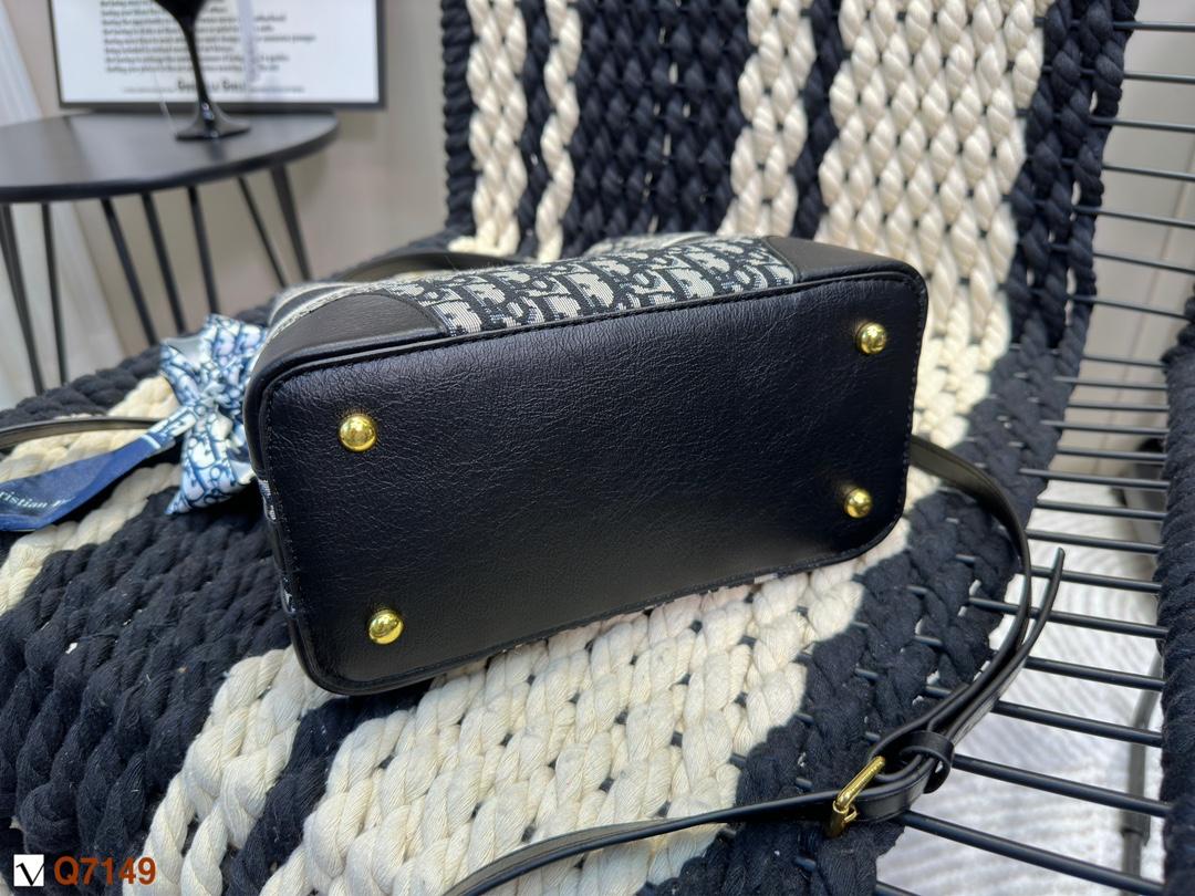 Replica Dior Bag 25*12*21CM
