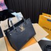 Replica Louis Vuitton Bag 23*18CM