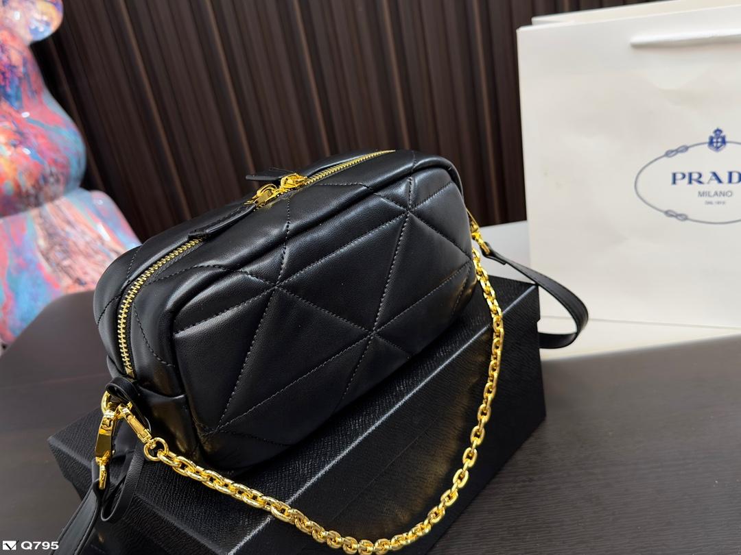 Replica Prada Bag 22*12CM