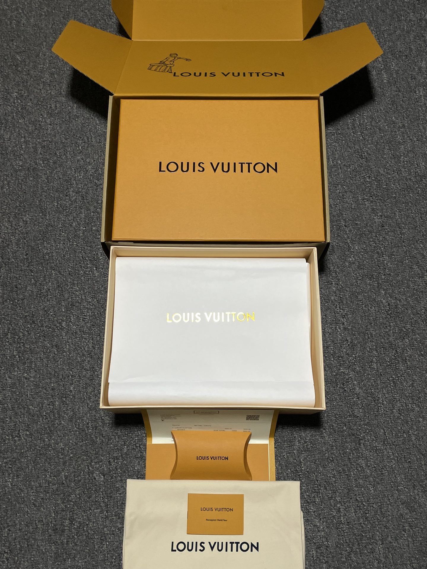 Replica Louis Vuitton Shoe Louis Vuitton LV Trainer Size 35-46b