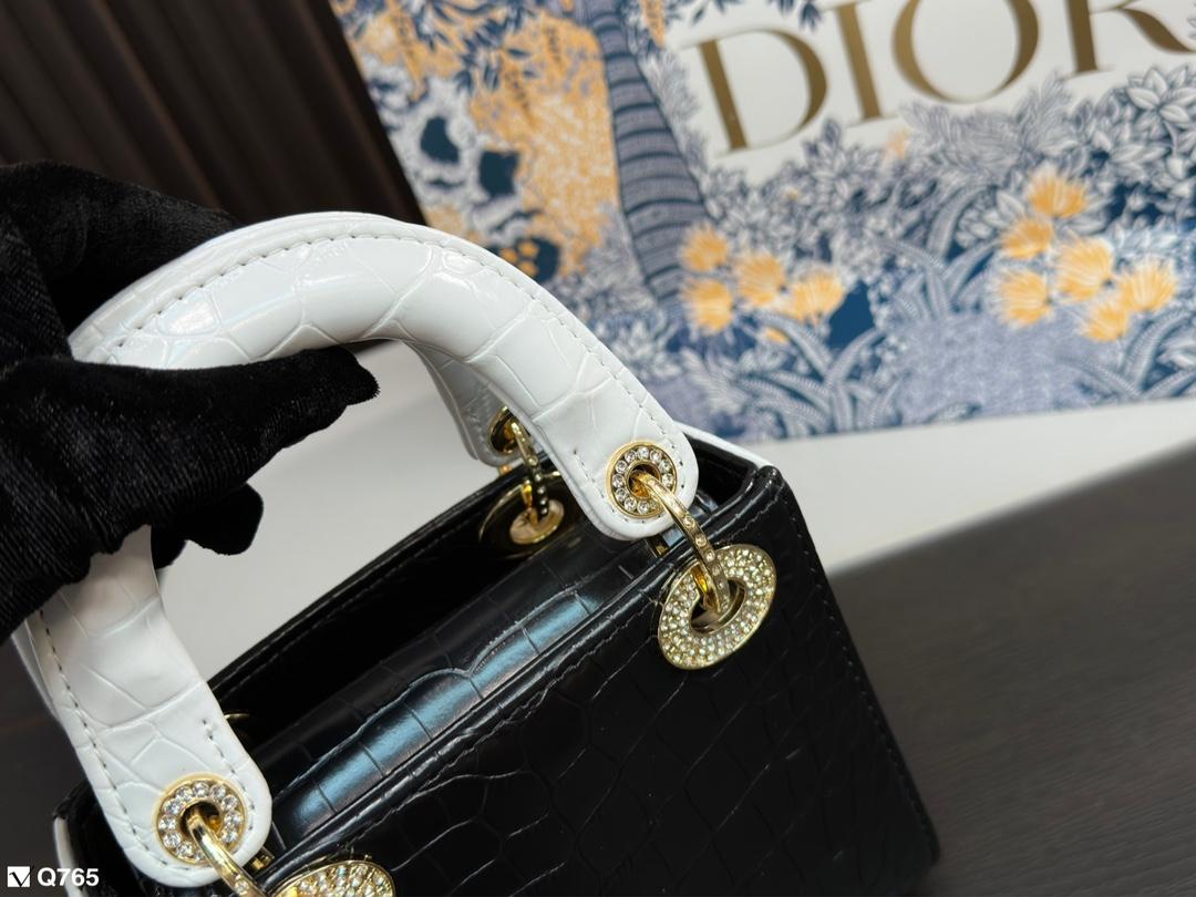 Replica Dior Bag  17*7*14CM