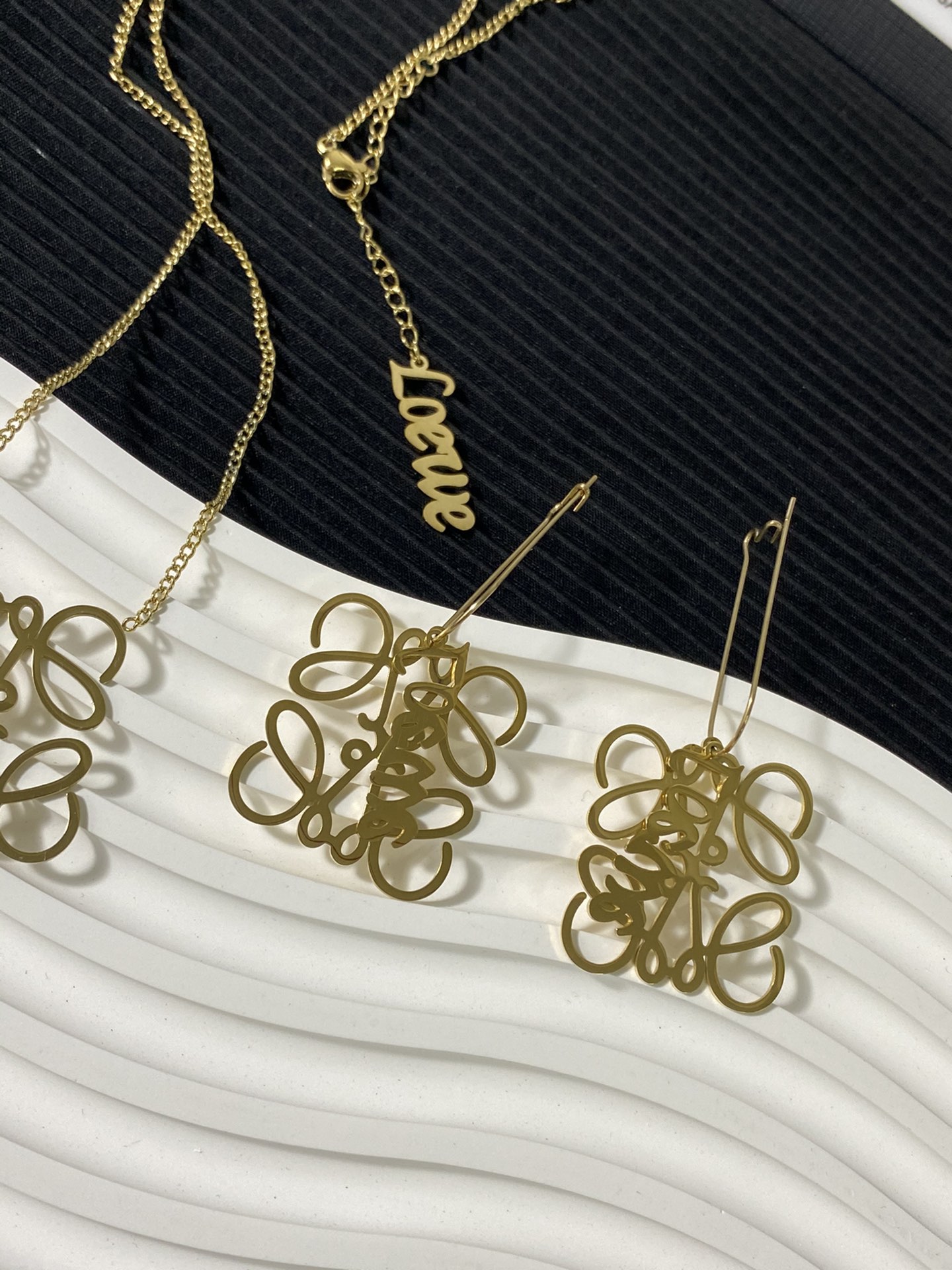 Replica LOEWE Earring
