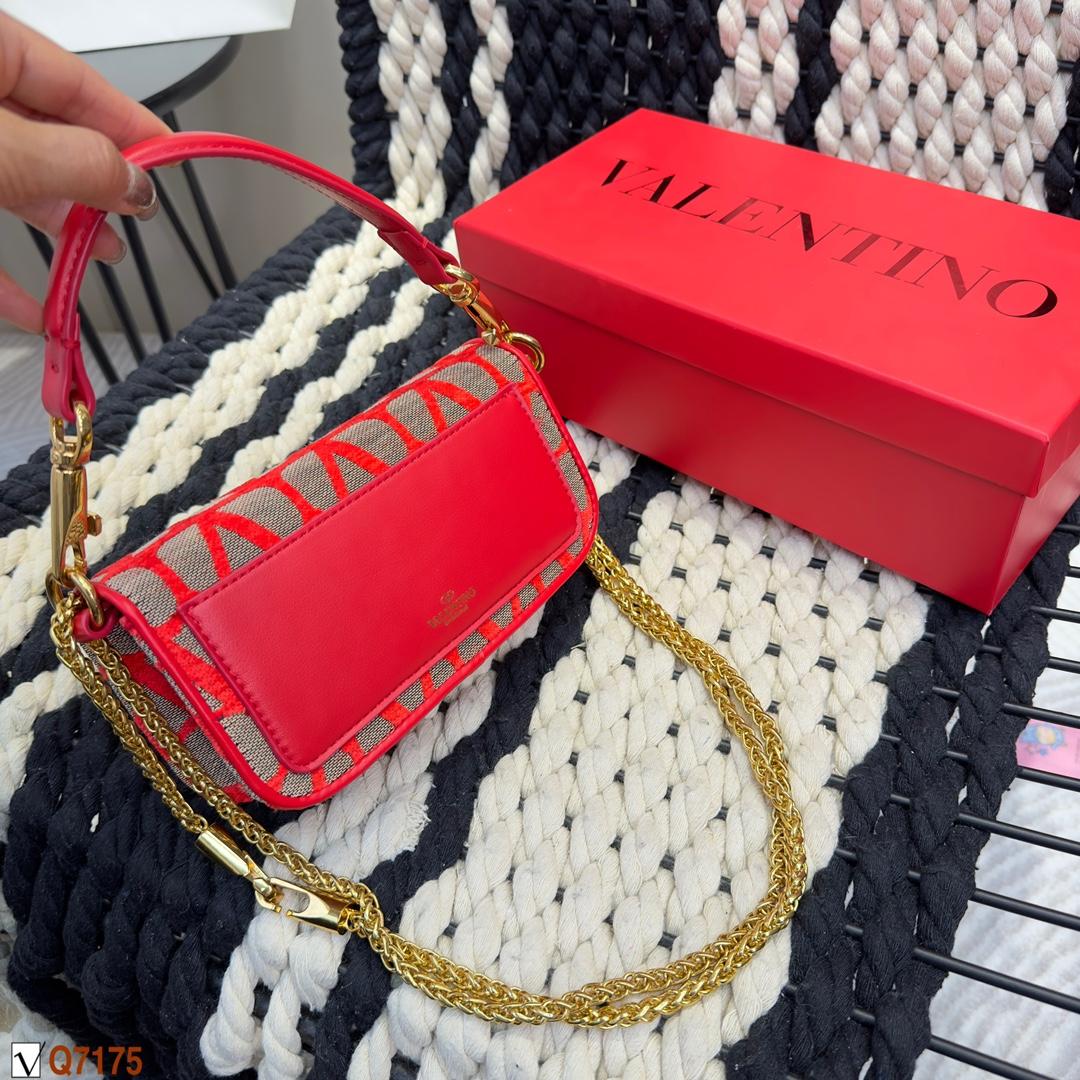 Replica Valentino Bag 20*10CM/28*12CM