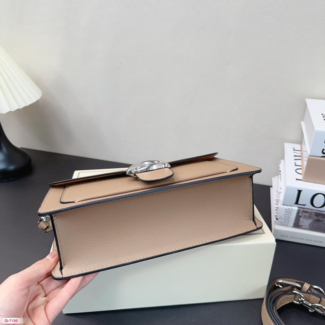Replica Coach Bag 14*26CM