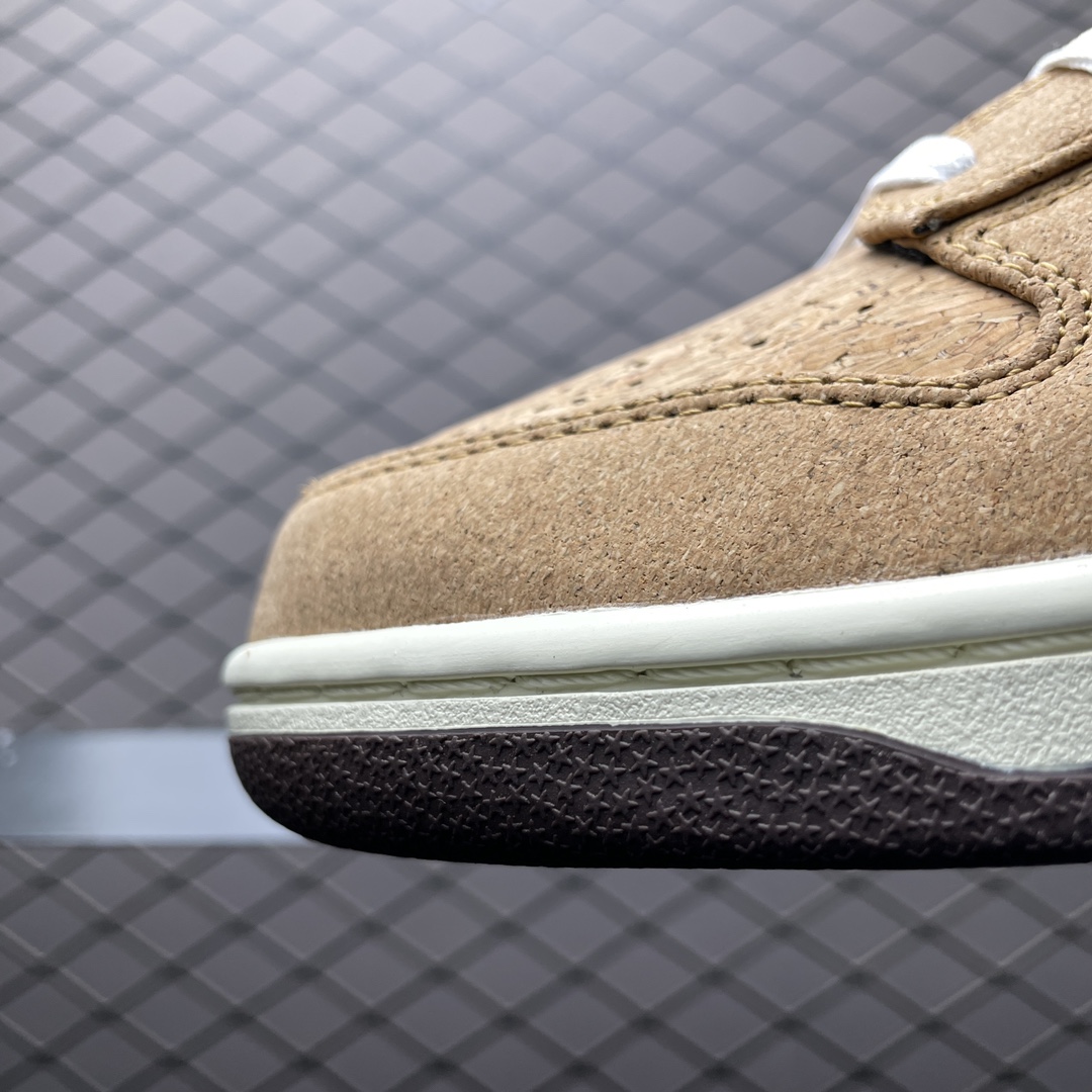 Replica Nike Dunk SB Shoe CLOT x Nike Dunk Low Cork FN0317-121 Size 36-47.5