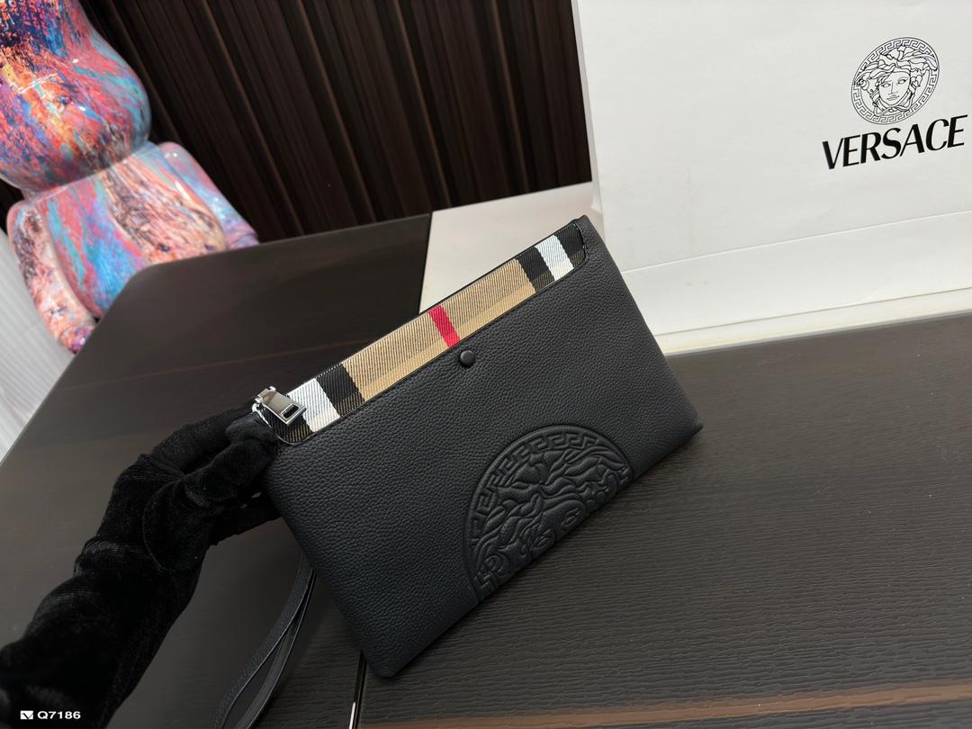 Replica Burberry Bag 17*27CM