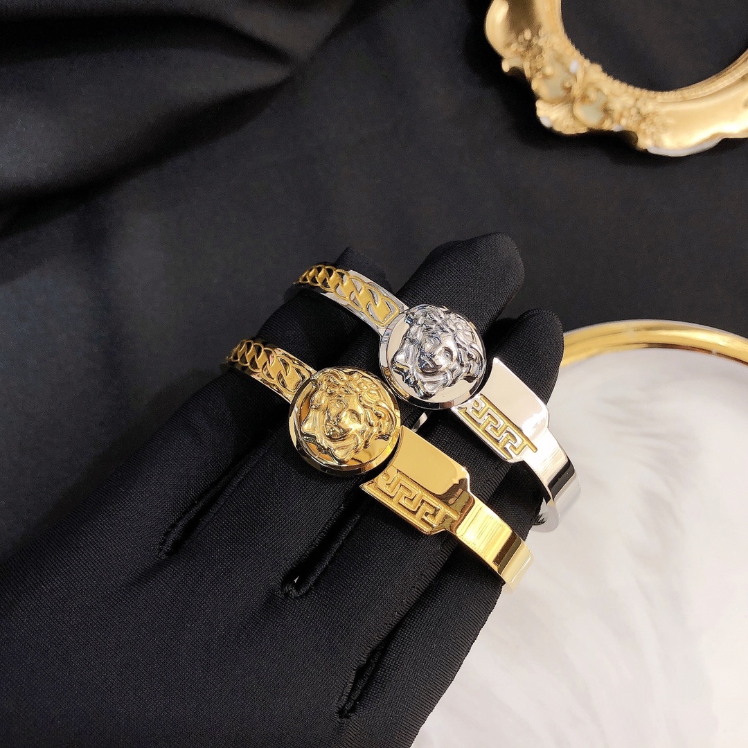 Replica VERSACE Bangle