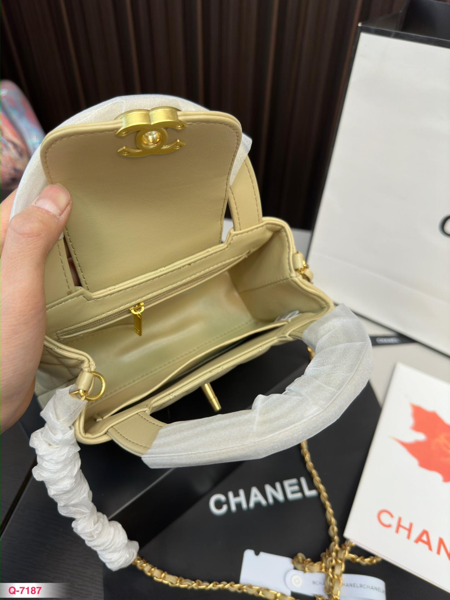 Replica Chanel Bag 14*19CM