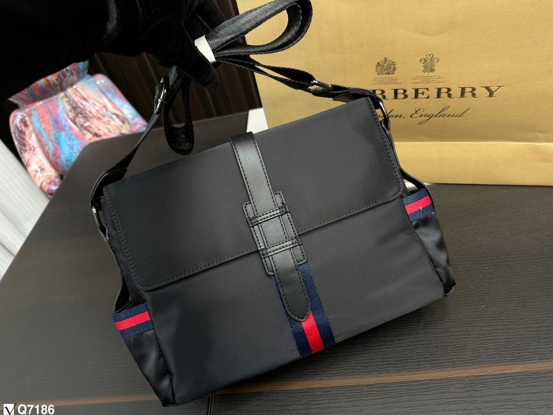 Replica Burberry Bag 29*22CM
