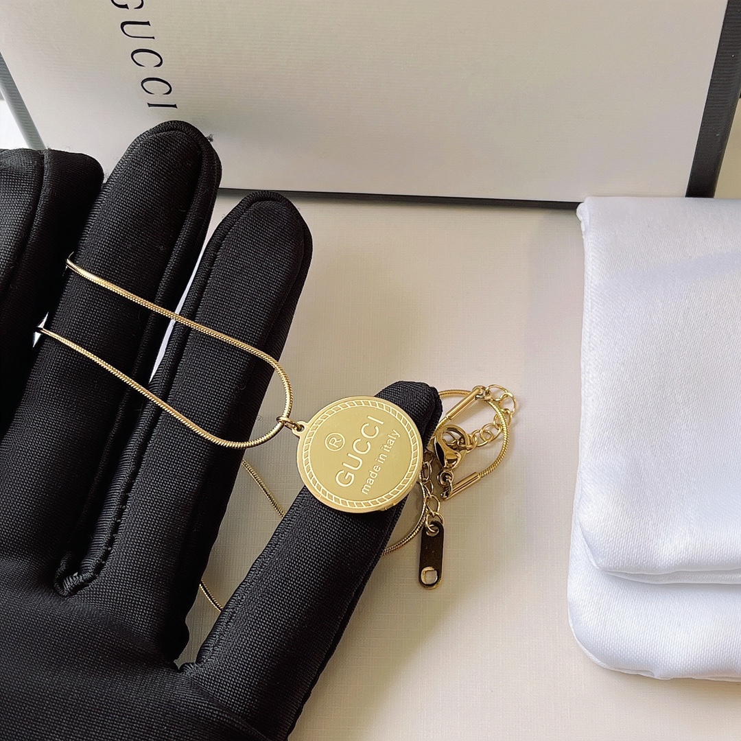 Replica GUCCI Necklace