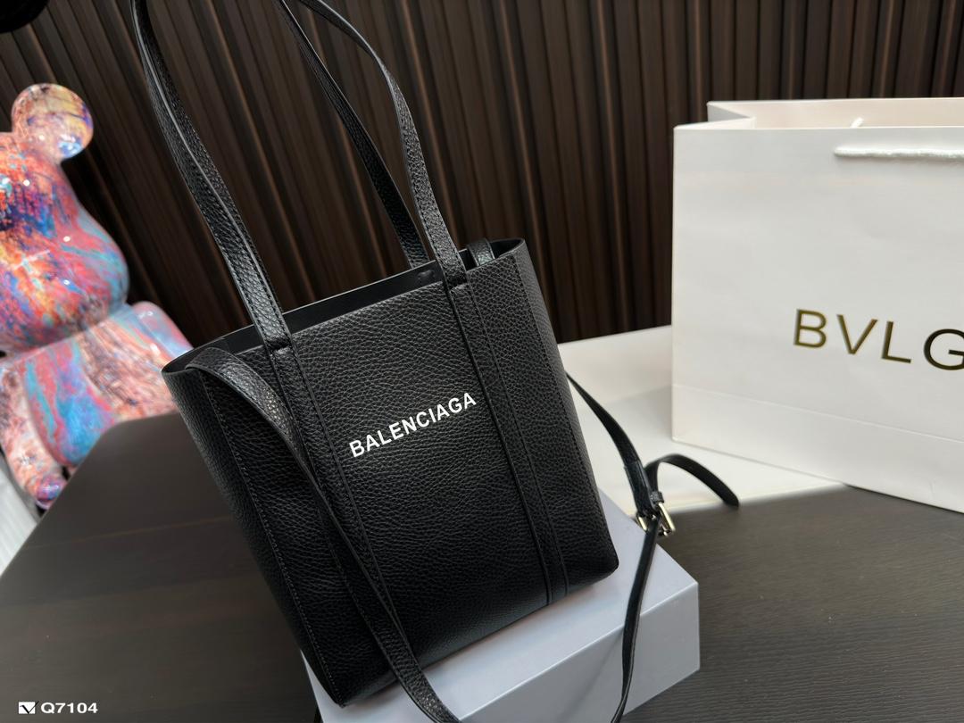 Replica Balenciaga Bag  19*6*23CM