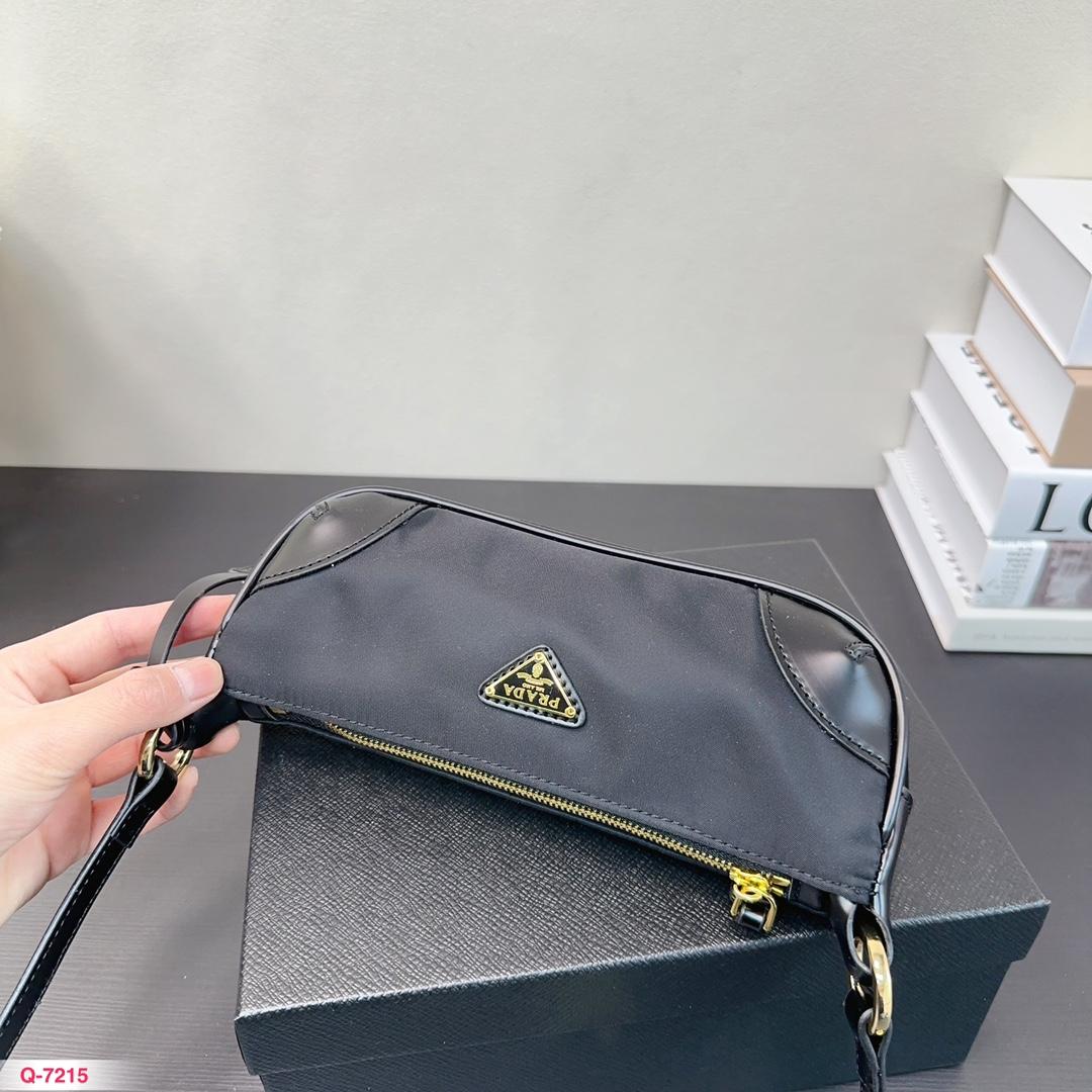 Replica Prada Bag 22*9CM