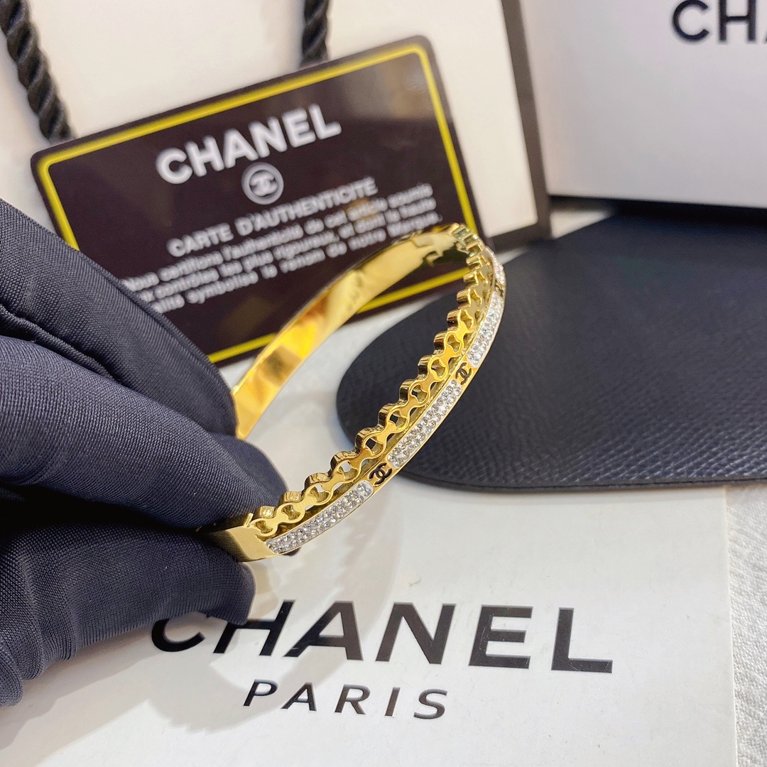 Replica CHANEL Bangle