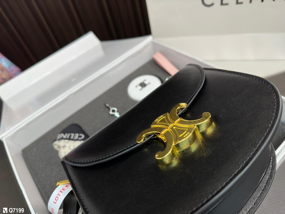 Replica Celine Bag 18*15CM