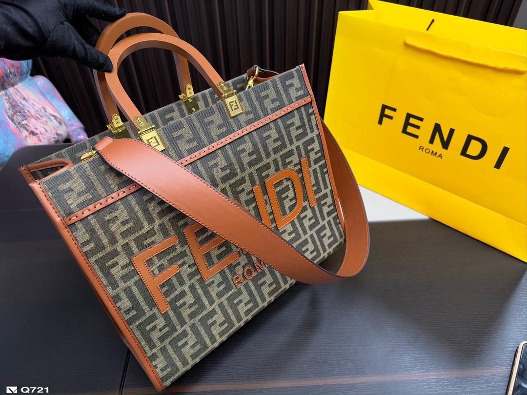 Replica Fendi Bag 22*22CM/34*29CM