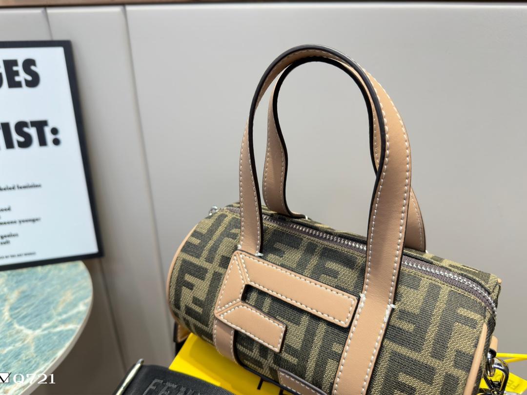 Replica Fendi Bag 22*14CM