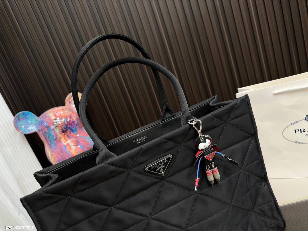 Replica Prada Bag 43*32CM