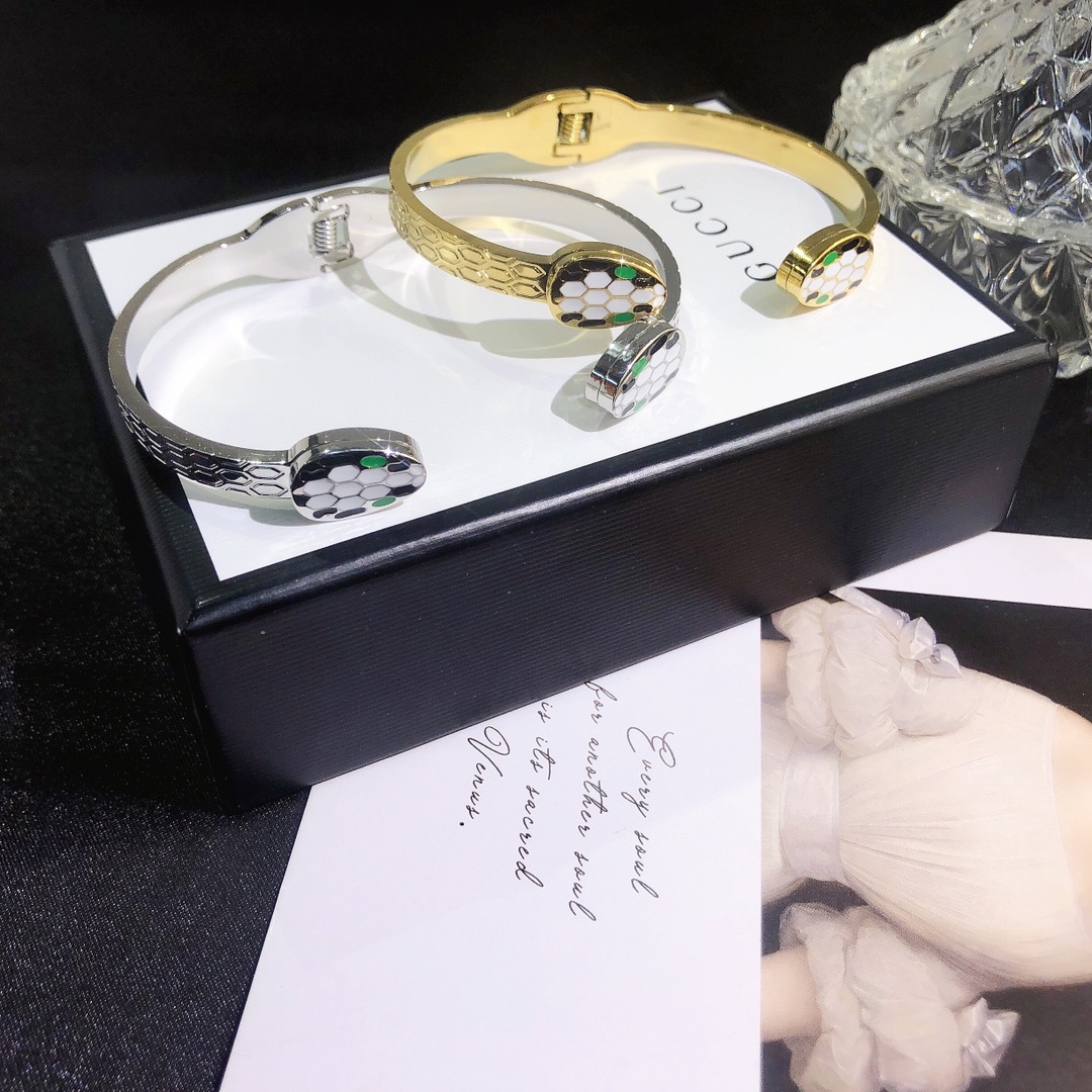 Replica BVLGARI Bangle