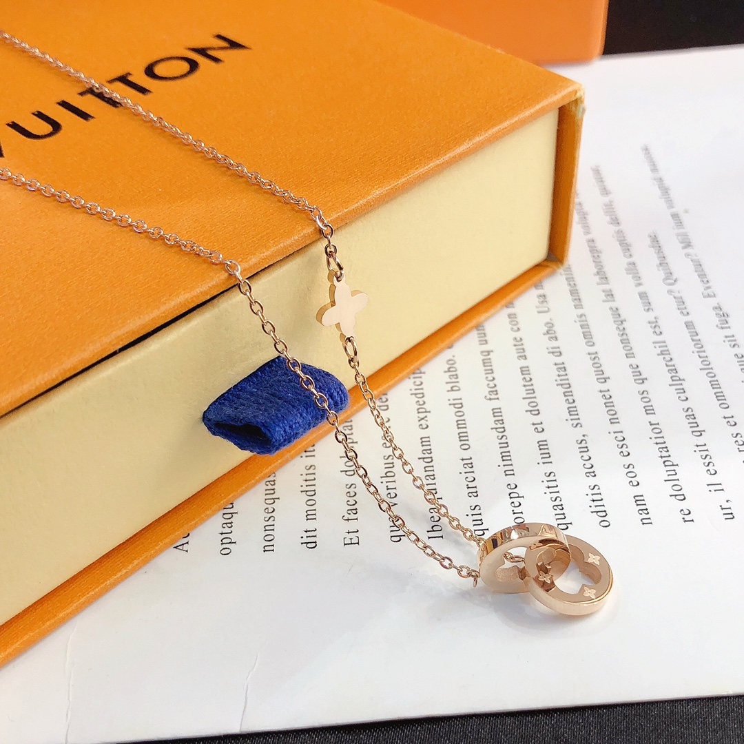 Replica LOUIS VUITTON Necklace