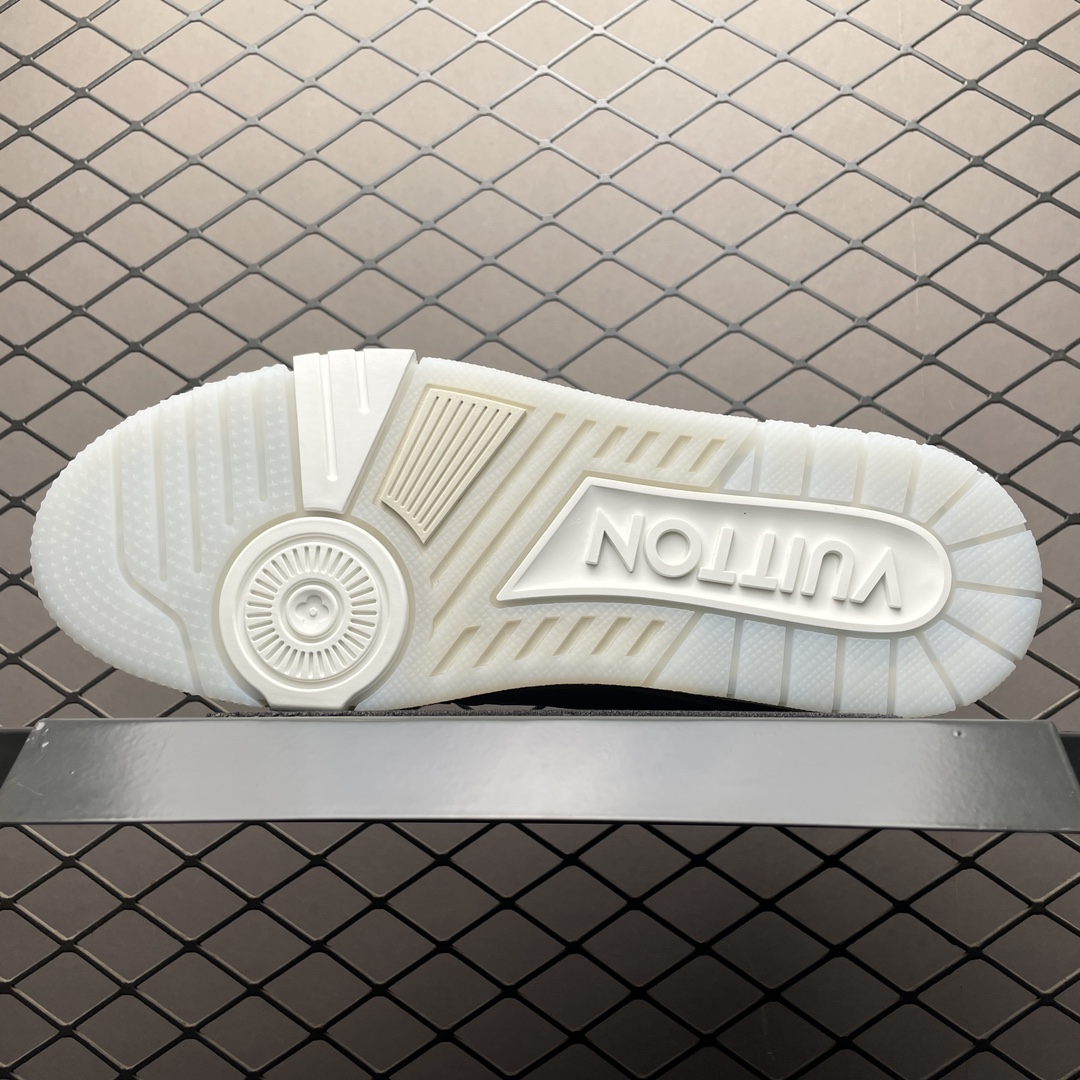 Replica Louis Vuitton Shoe Louis Vuitton LV Trainer Size 35-46c