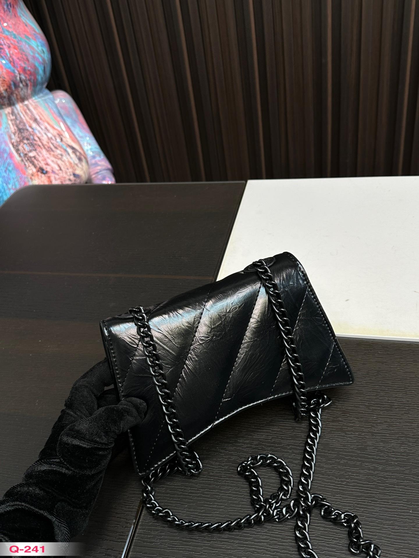 Replica Balenciaga Bag 10*20CM