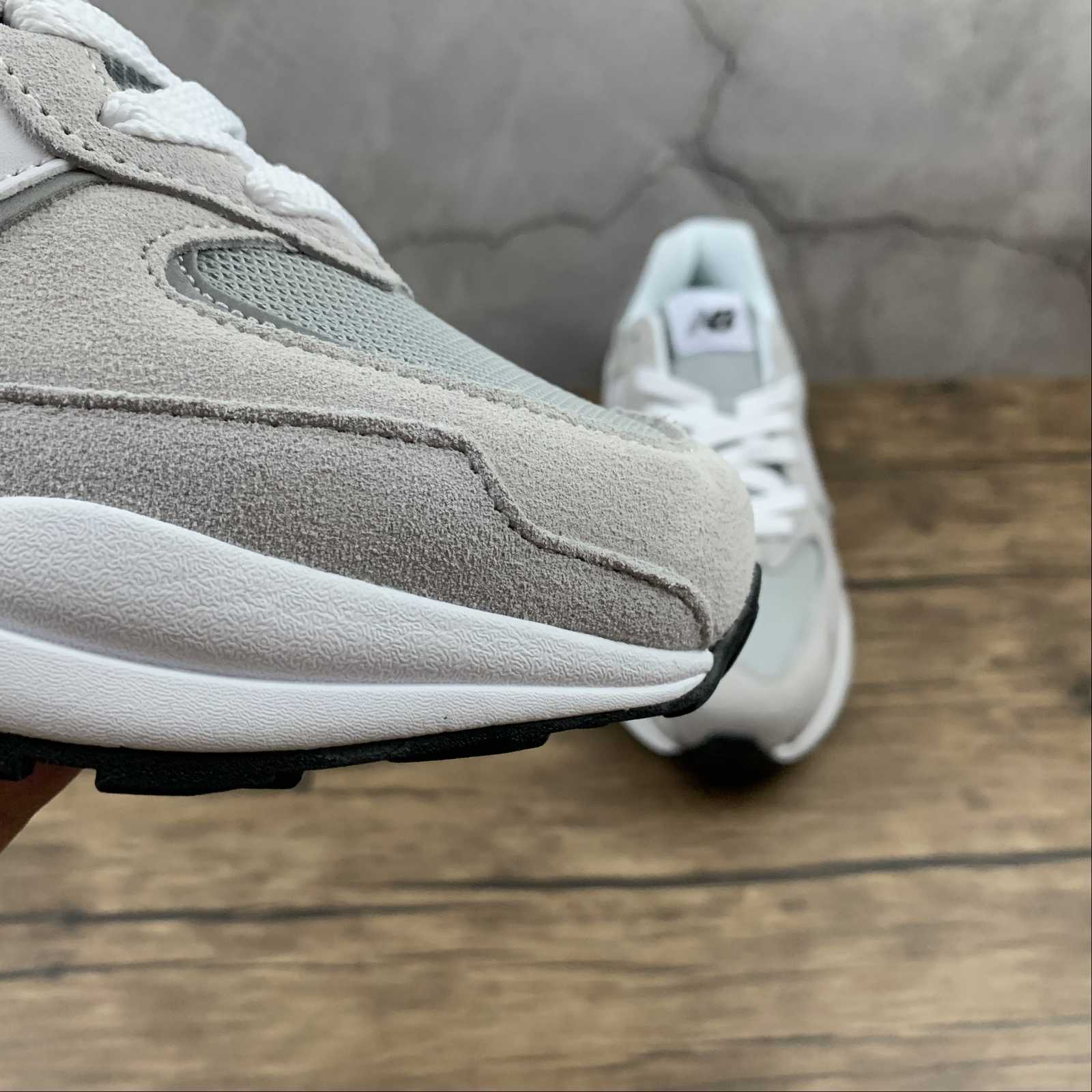 Replica New Balance Shoe New Balance NB5740  M5740TA  39 40 40.5 41.5 42 42.5 43 44 44….